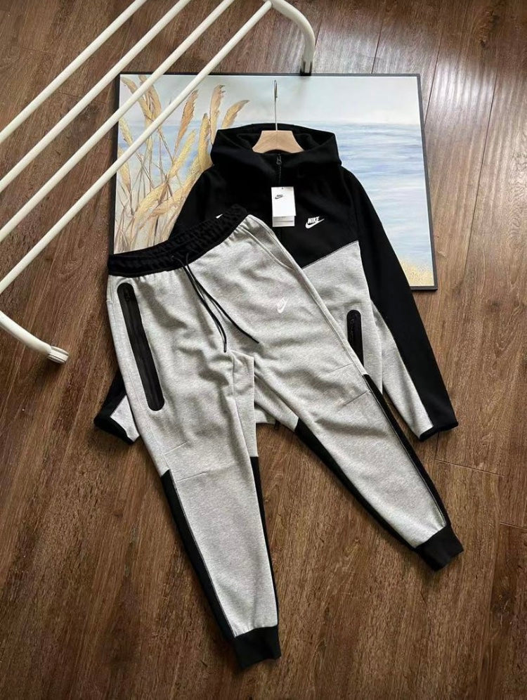 NIKE TECH FLEECE “BLACK/GREY”